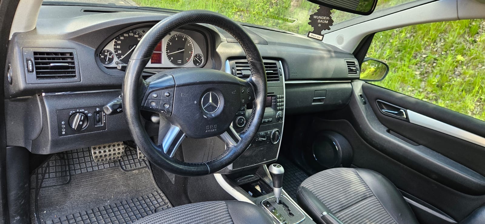 MERCEDES-BENZ B 170-image-4