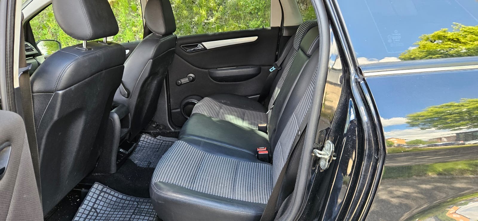 MERCEDES-BENZ B 170-image-3