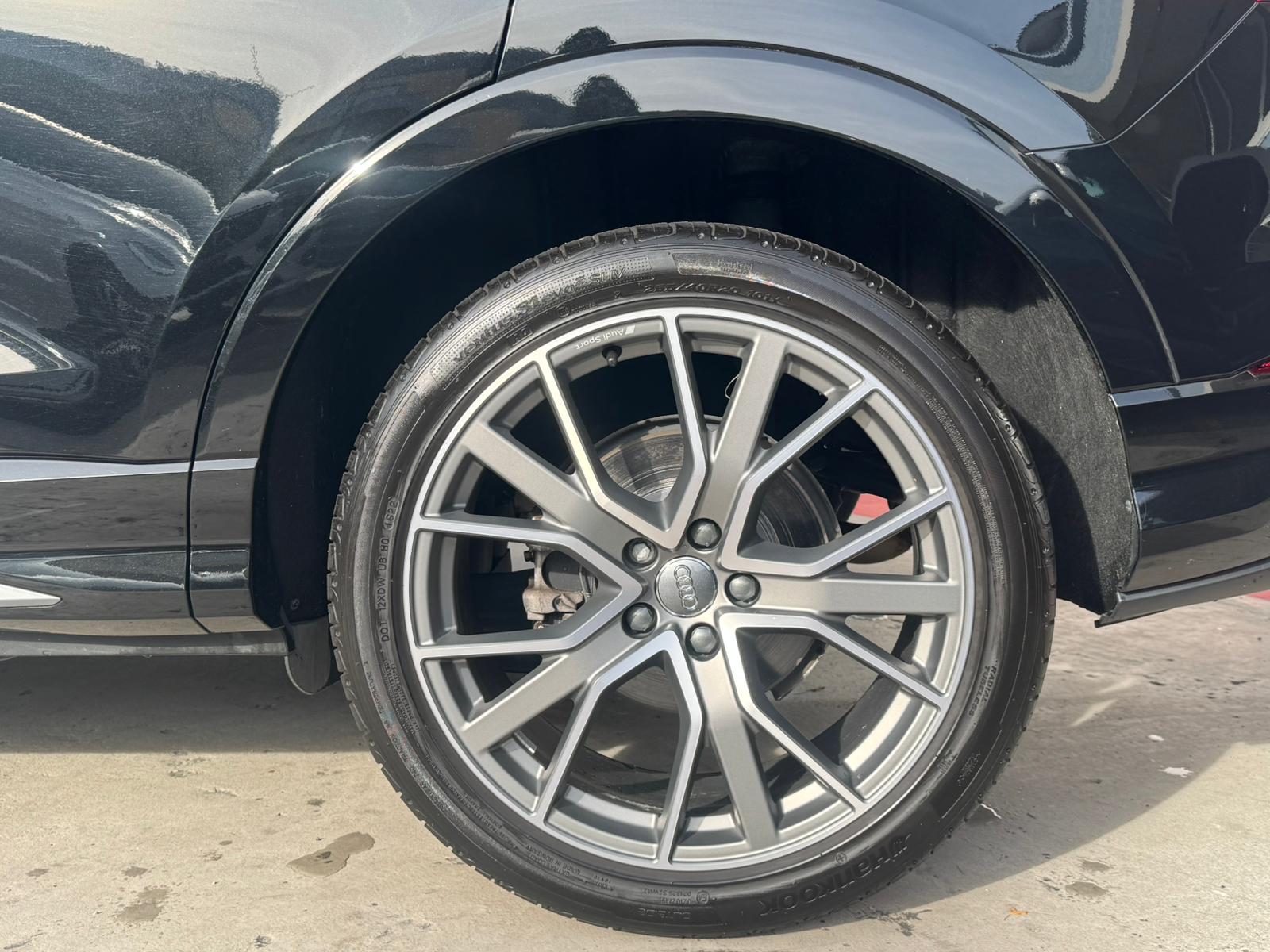 AUDI Q3 S line quattro S-tronic 2.0TDI 190PS-image-13