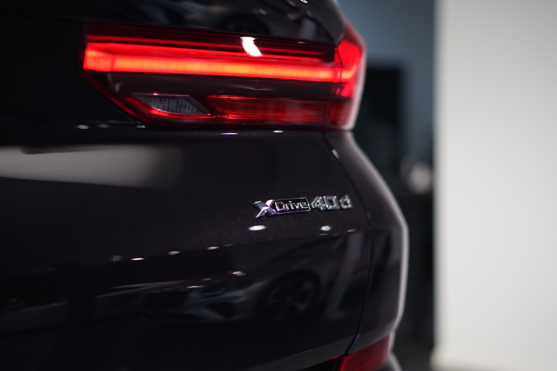 BMW X6 xDrive 48V 40d M Sport Pro Steptronic *Panorama* *AHK* *Standheizung*-image-44