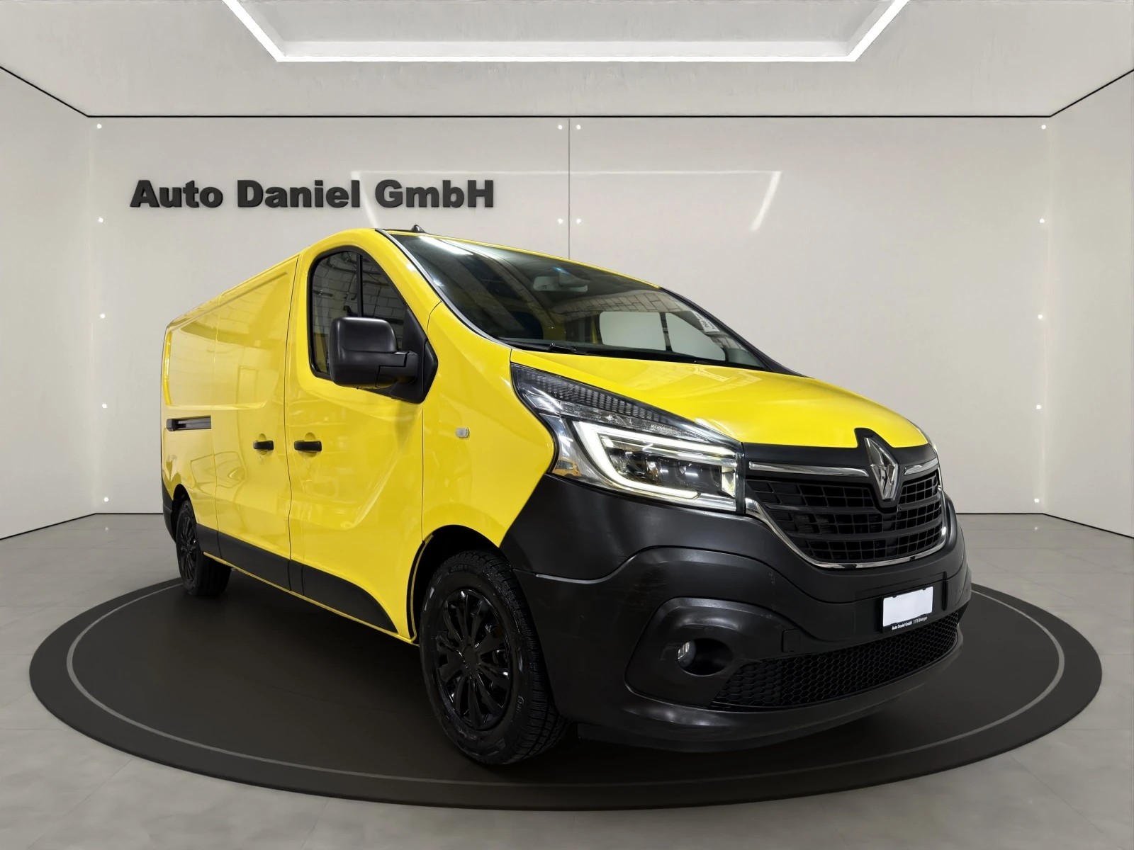 RENAULT Trafic 2.0 ENERGY dCi145 3.0t L2H1 ( Mit AHK / Regale )-showroom-element-3