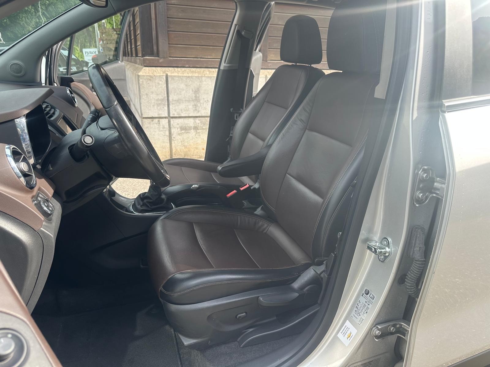 CHEVROLET Trax 1.7 VCDi LTZ 4WD-image-9