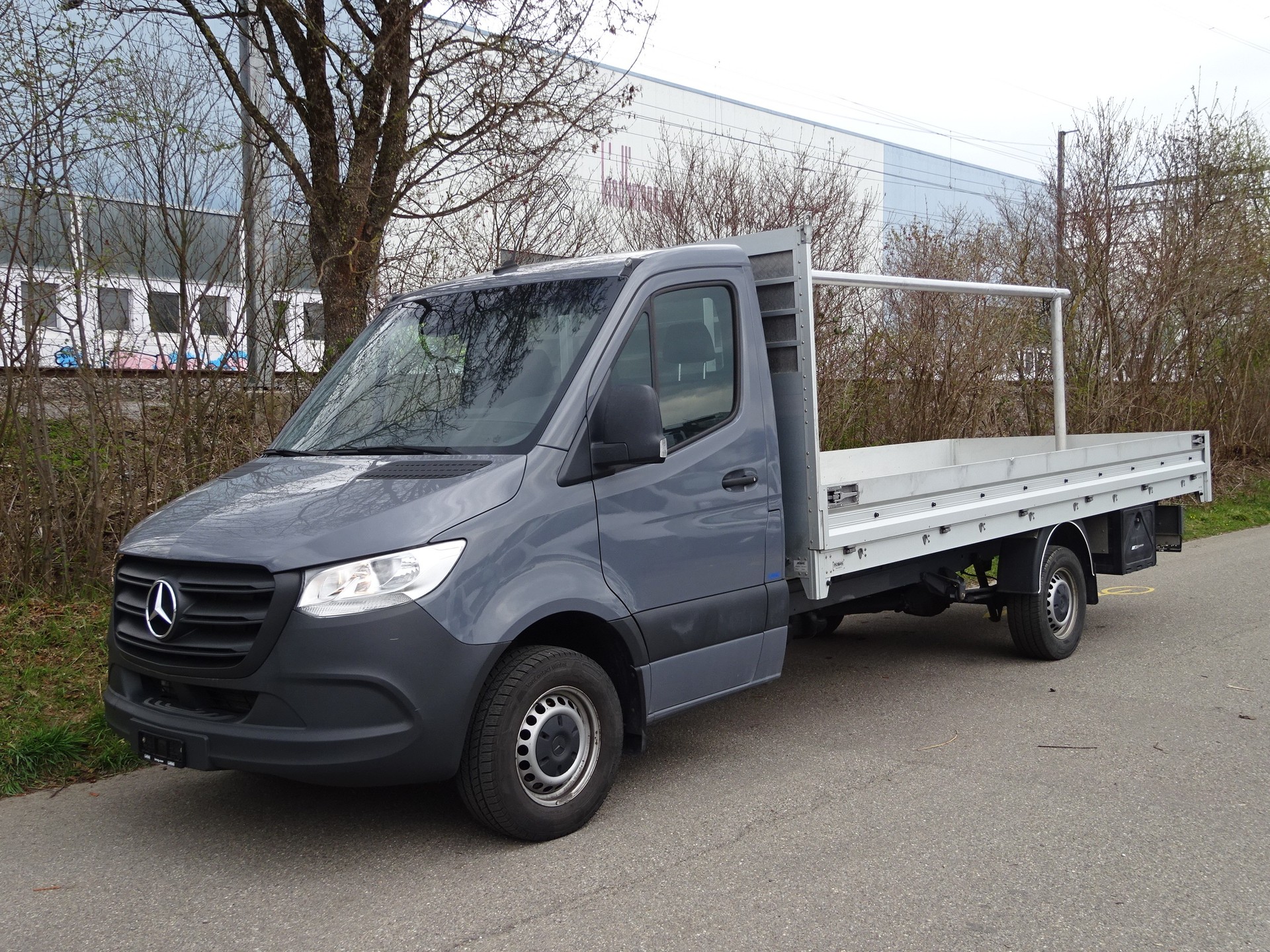 MERCEDES-BENZ 417 mit langer offener Brücke