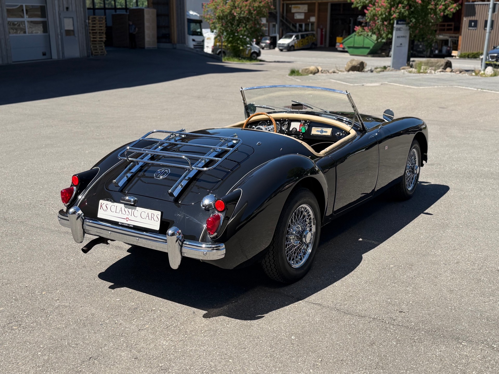 MG MGA-image-4