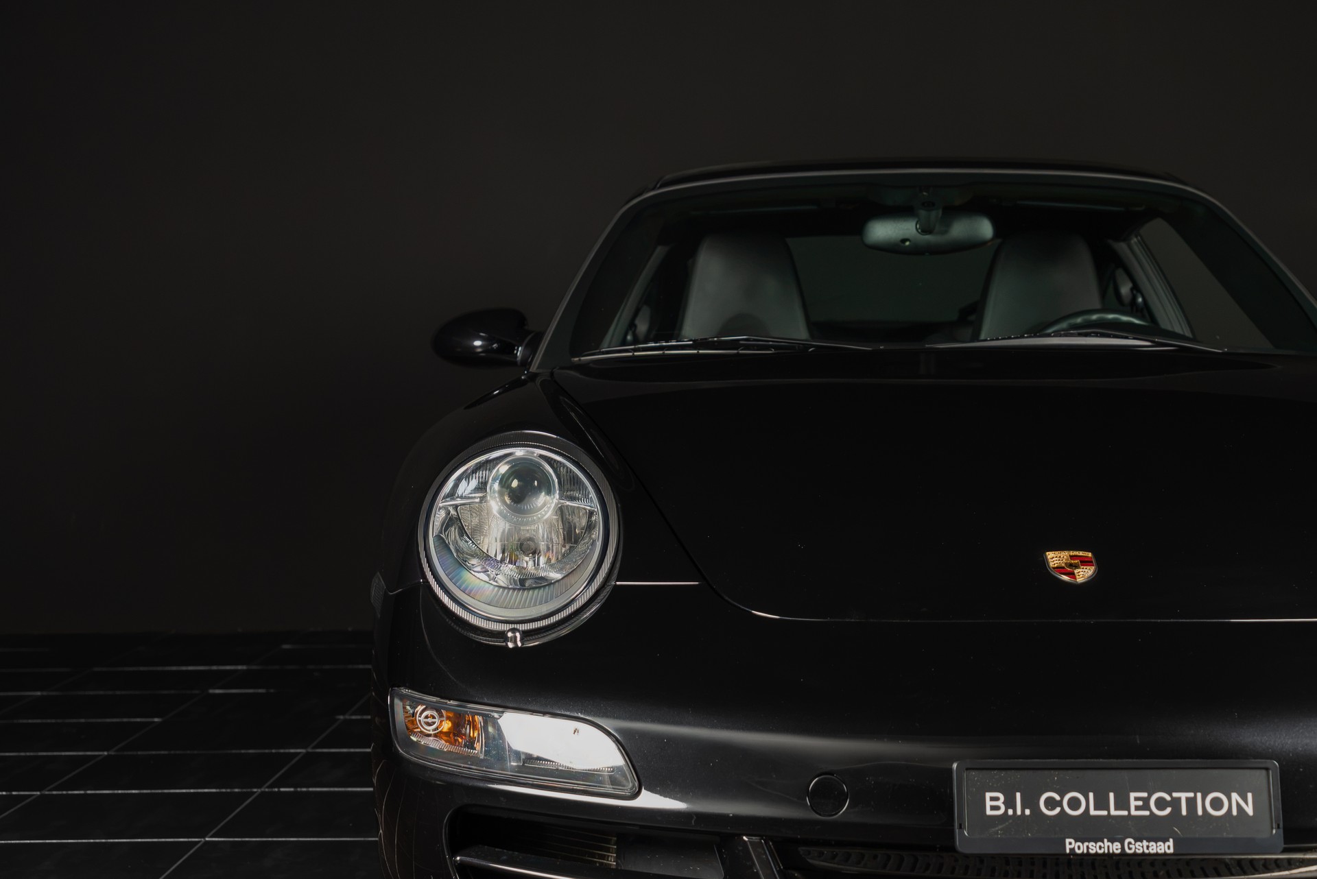 PORSCHE 911 Carrera 4S-image-6