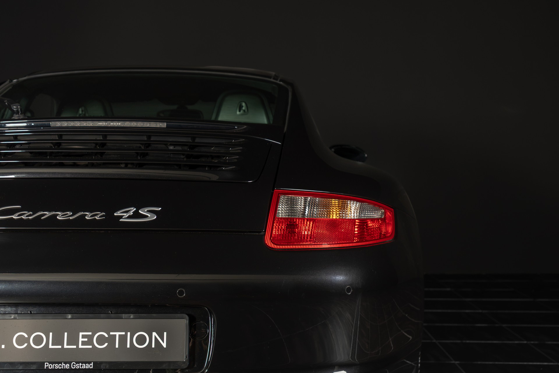 PORSCHE 911 Carrera 4S-image-8