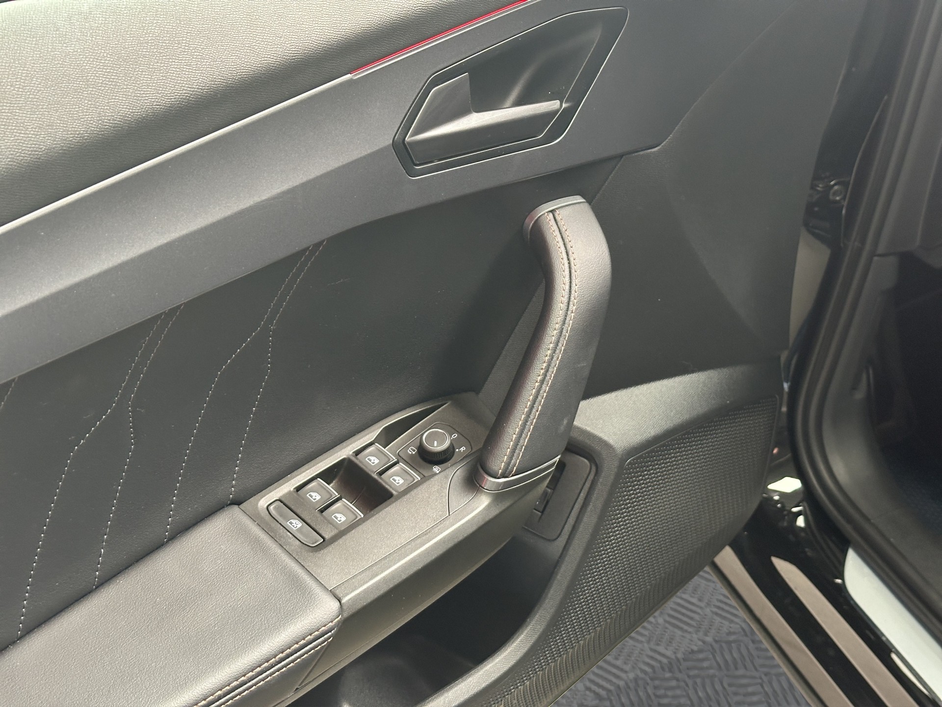 CUPRA Formentor 2.5TSI VZ5 4Drive DSG-image-8