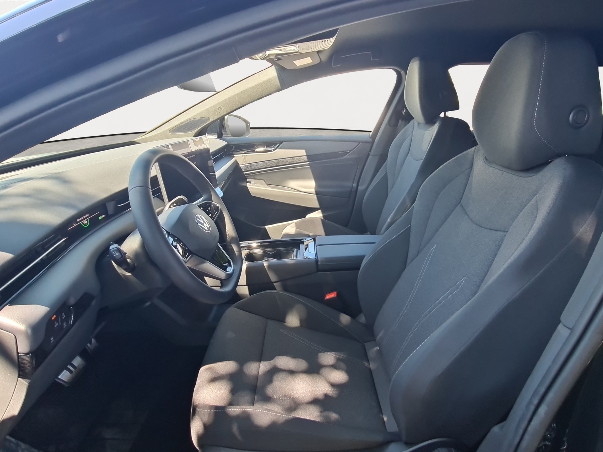 VW ID.7 Tourer Pro 77 kWh Pro-image-12