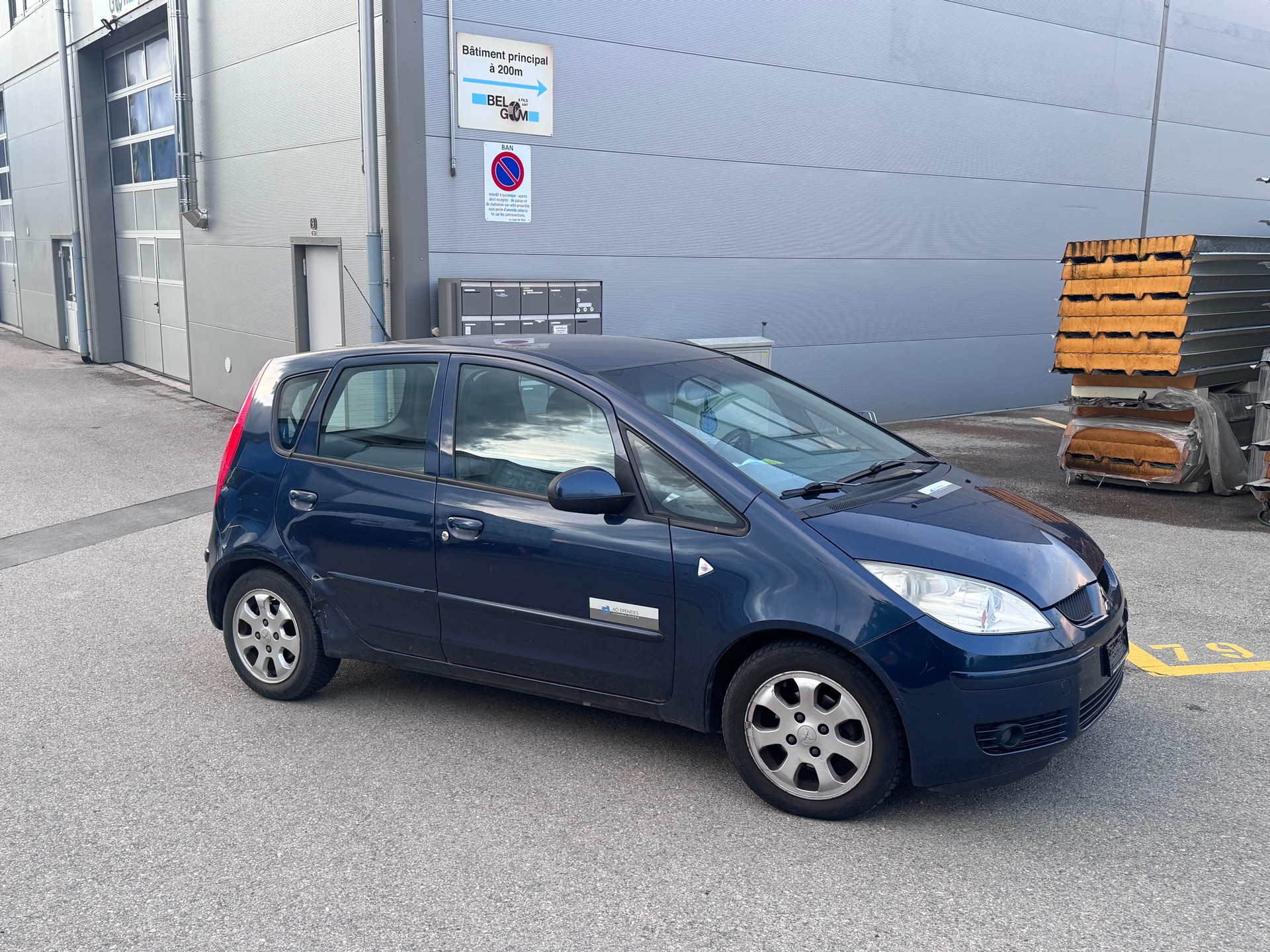 MITSUBISHI Colt 1.5 16V Invite - Automatique - Expertise minimum 20mois-showroom-element-3