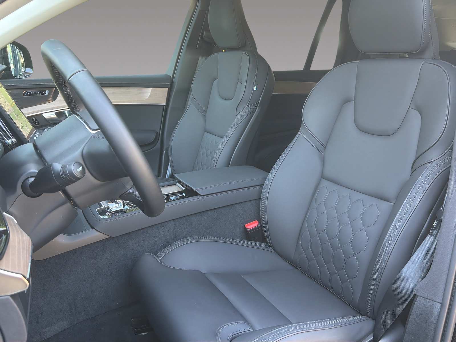 VOLVO XC90 2.0 T8 TE Plus Dark eAWD-image-9