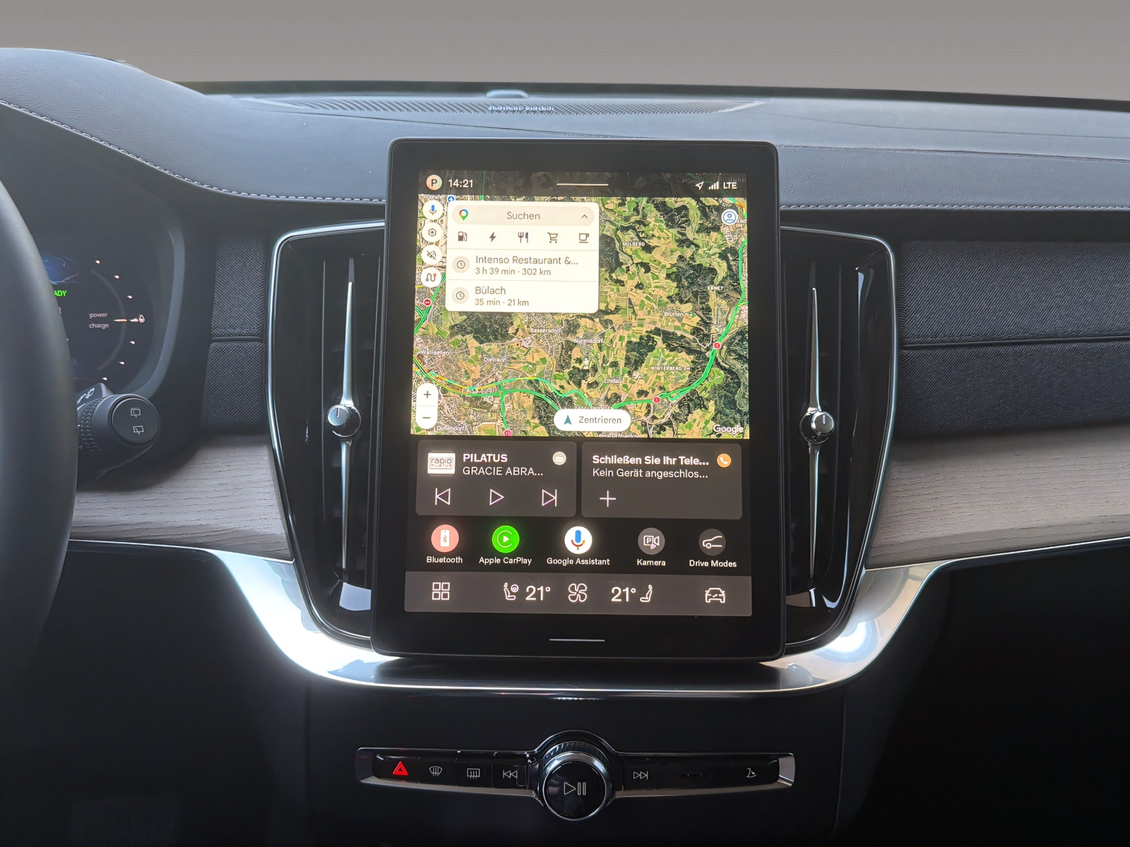 VOLVO XC90 2.0 T8 TE Plus Dark eAWD-image-13