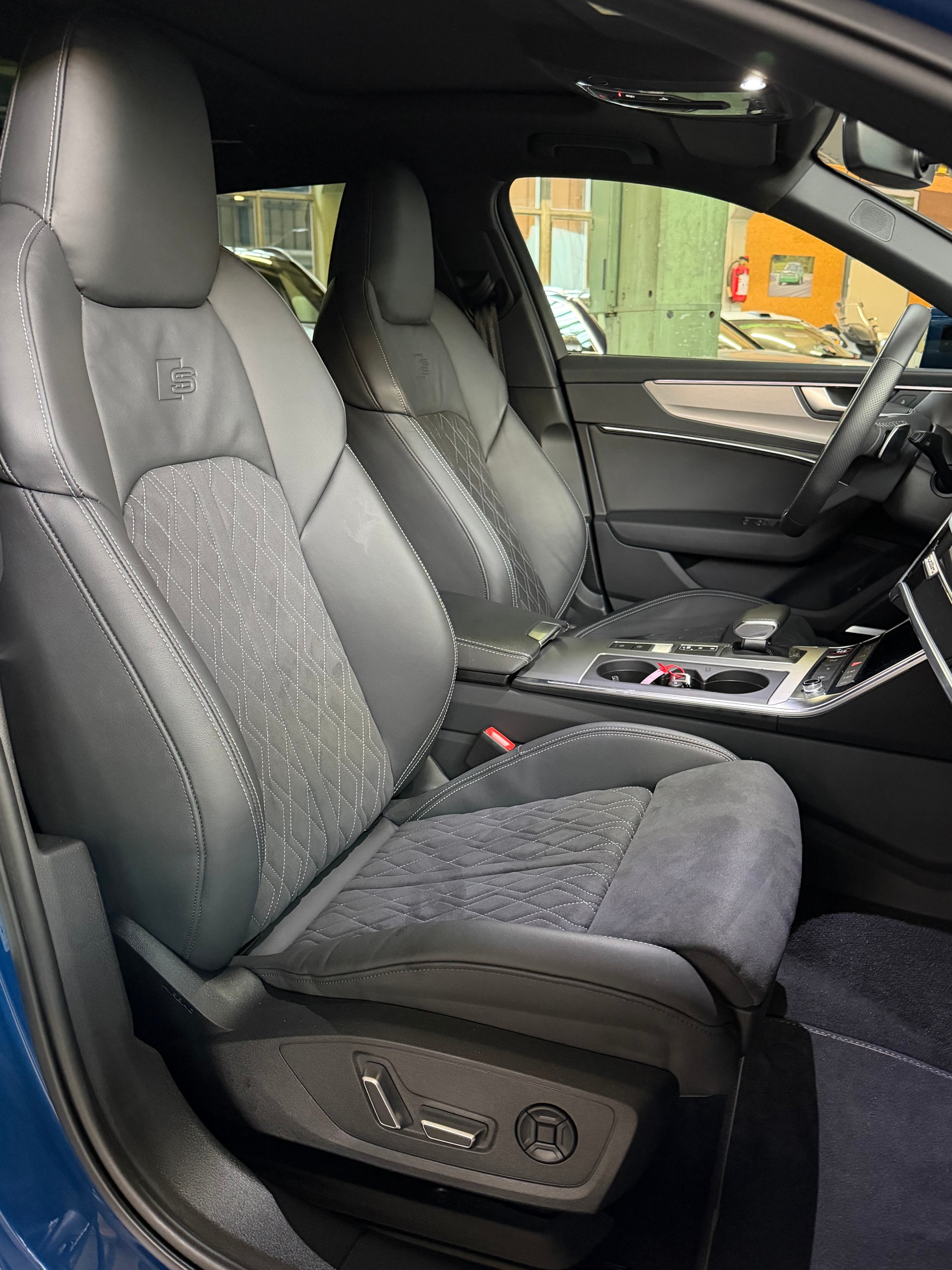AUDI S6 Avant 3.0 TDI quattro tiptronic / 8-fach Alubereift (Audi)-image-5