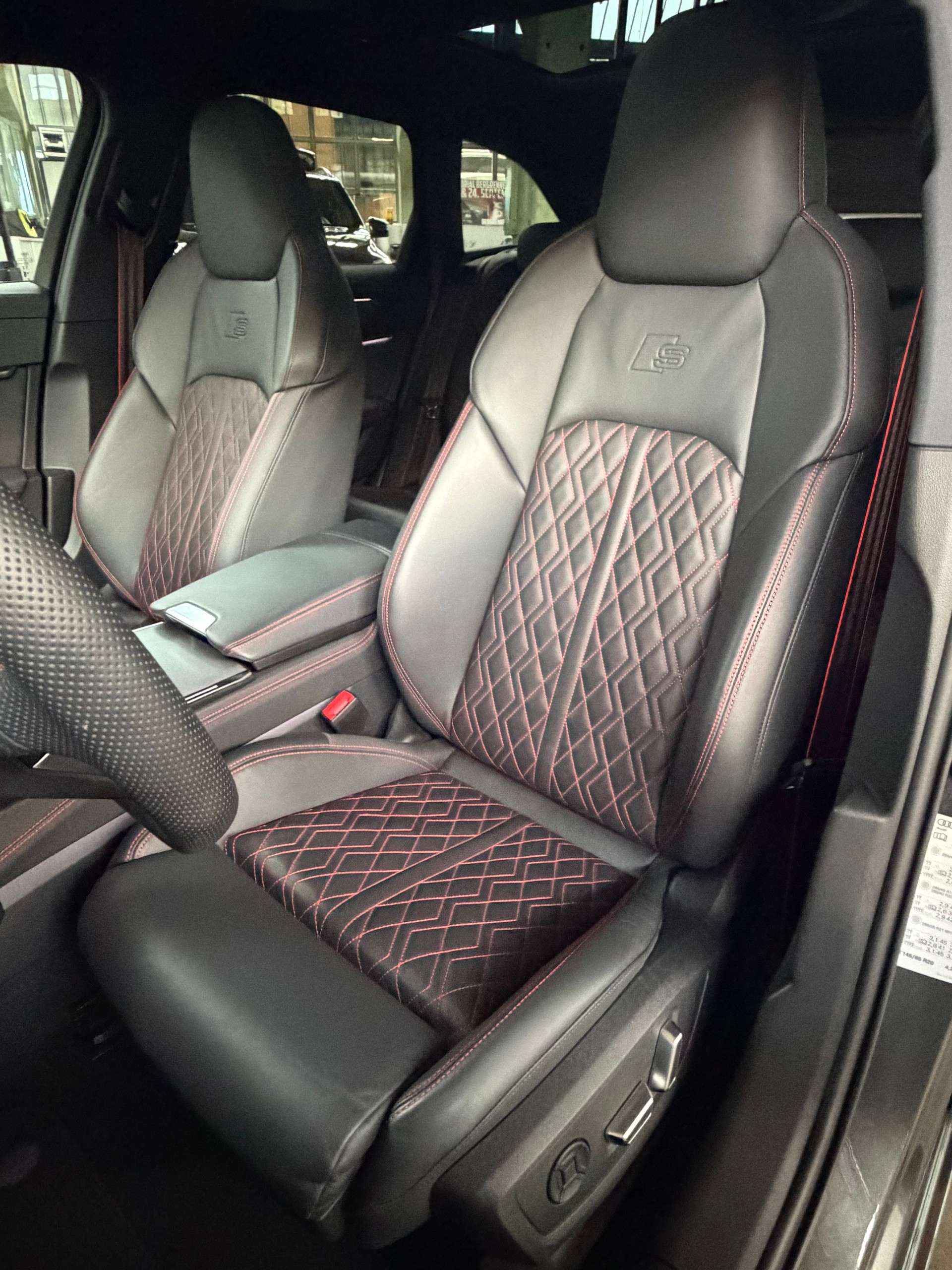 AUDI S6 Avant 3.0 TDI quattro tiptronic-image-4