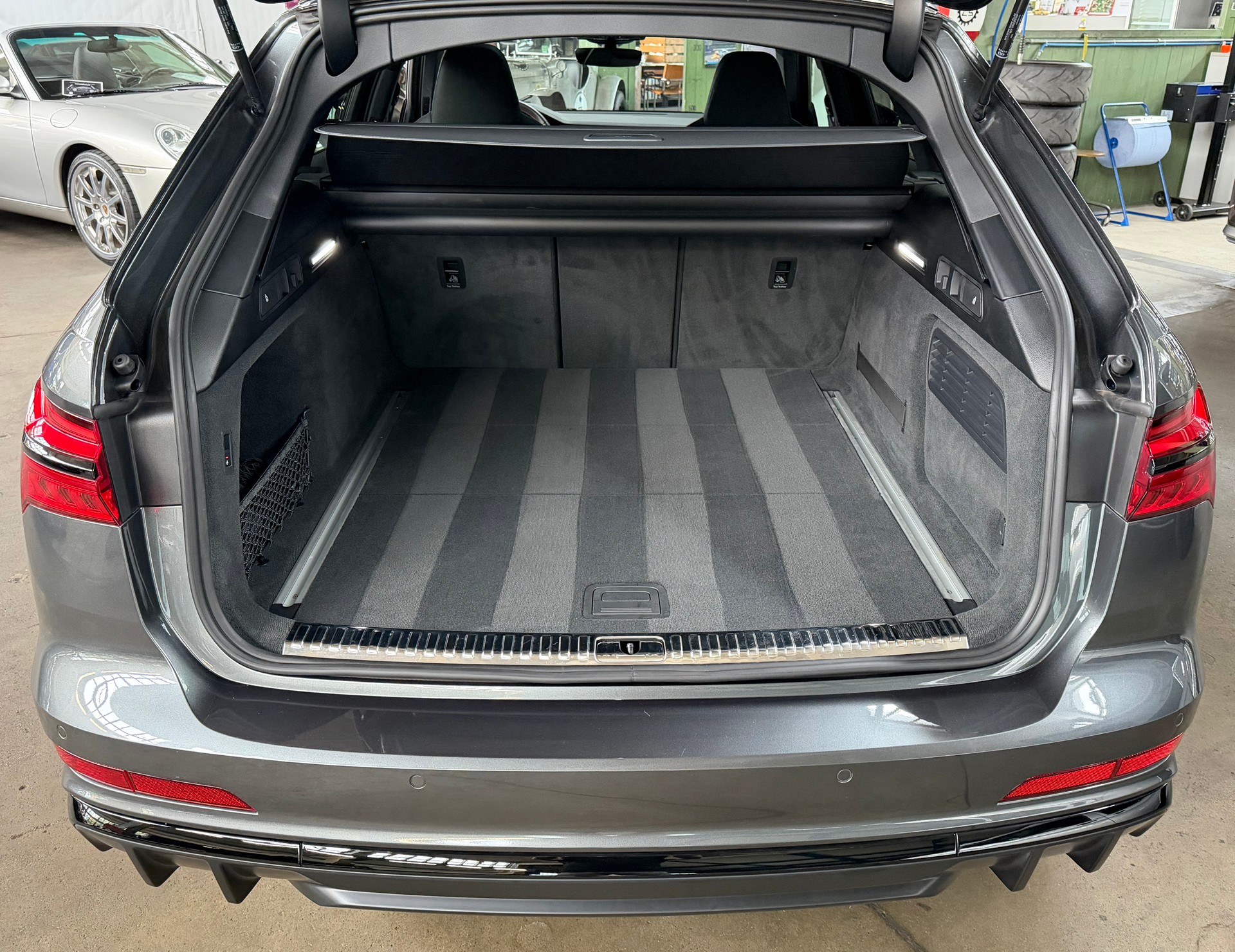 AUDI S6 Avant 3.0 TDI quattro tiptronic-image-12