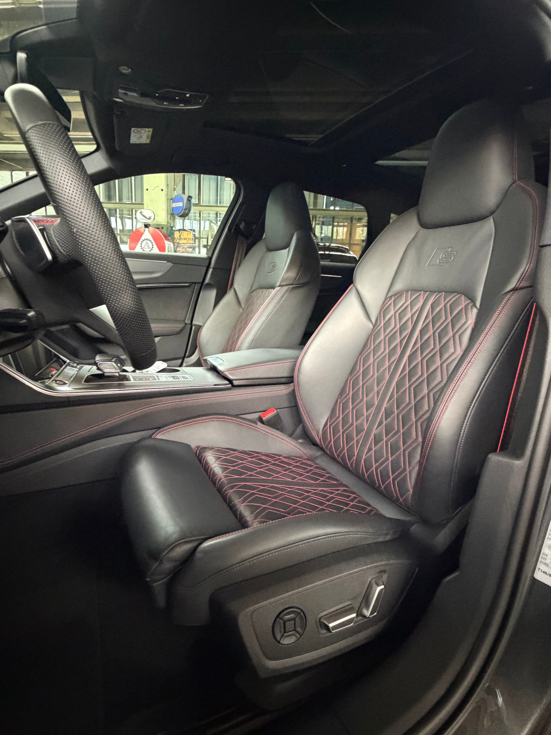 AUDI S6 Avant 3.0 TDI quattro tiptronic-image-14