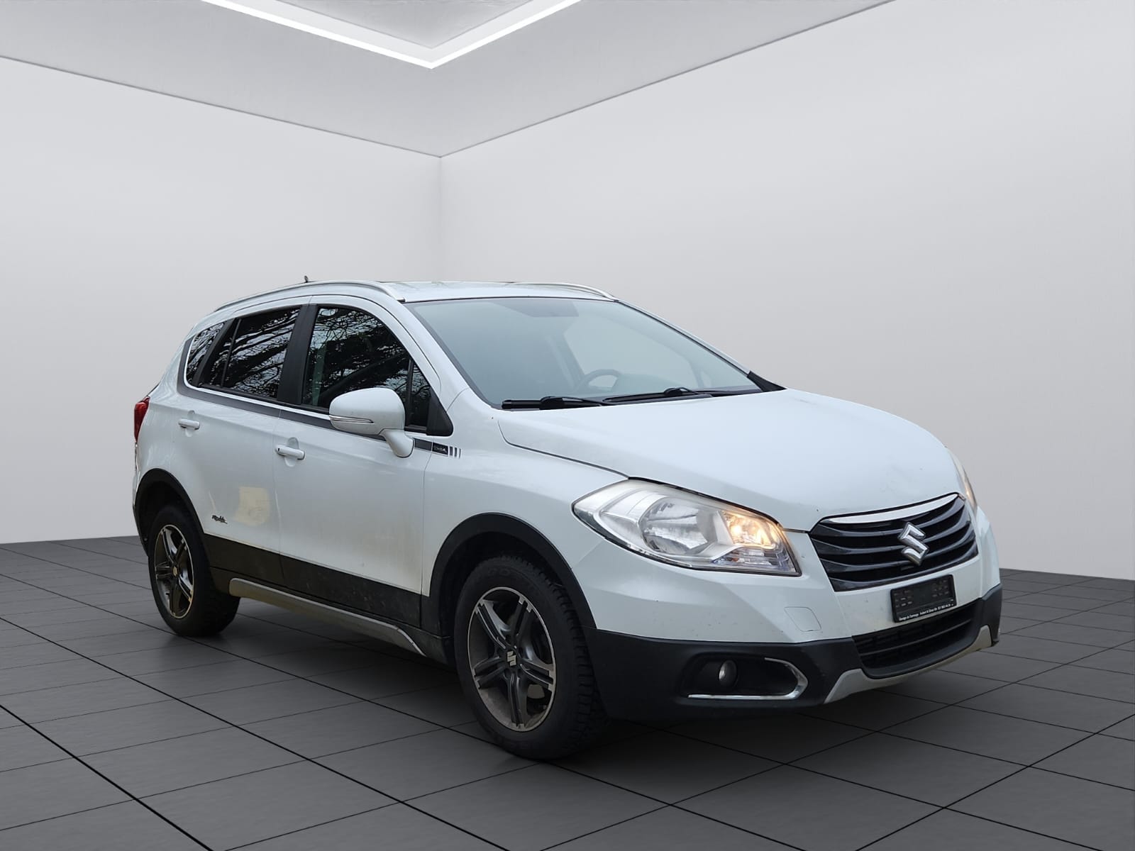 SUZUKI SX4 S-Cross 1.6 TD PizSulai Top 4WD TCSS-image-2