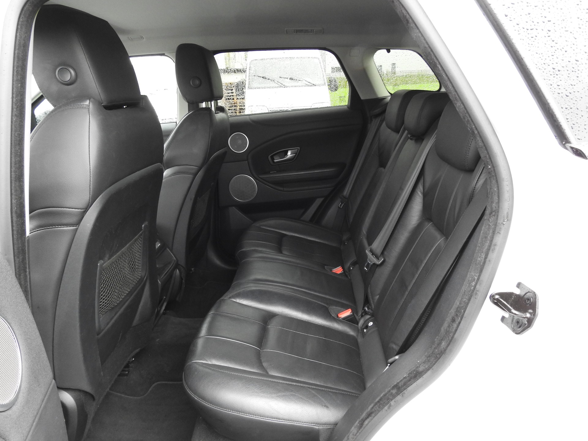 LAND ROVER Range Rover Evoque 2.0 TD4 HSE Dynamic AT9-image-15