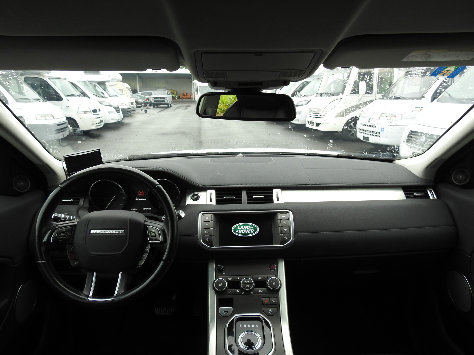LAND ROVER Range Rover Evoque 2.0 TD4 HSE Dynamic AT9-image-17
