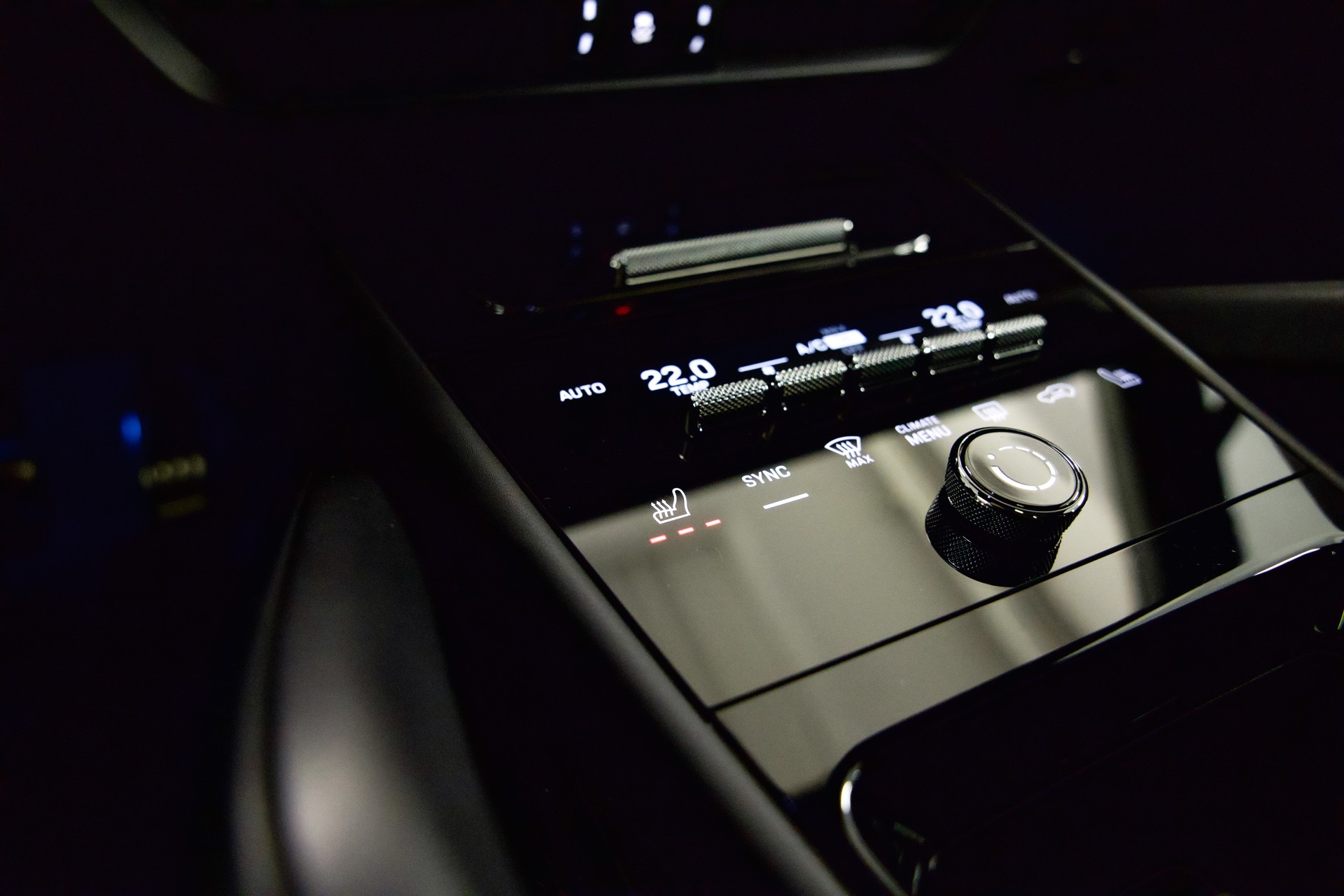 PORSCHE Cayenne GTS Tiptronic-image-30