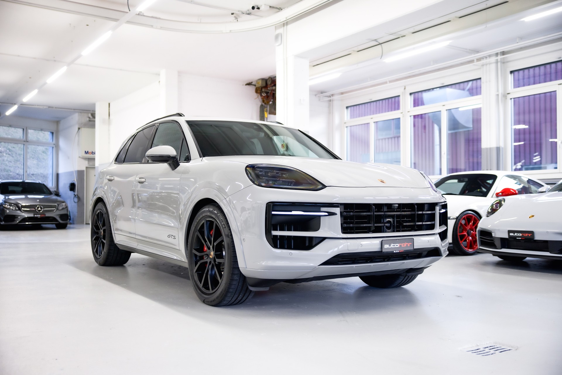 PORSCHE Cayenne GTS Tiptronic-image-2