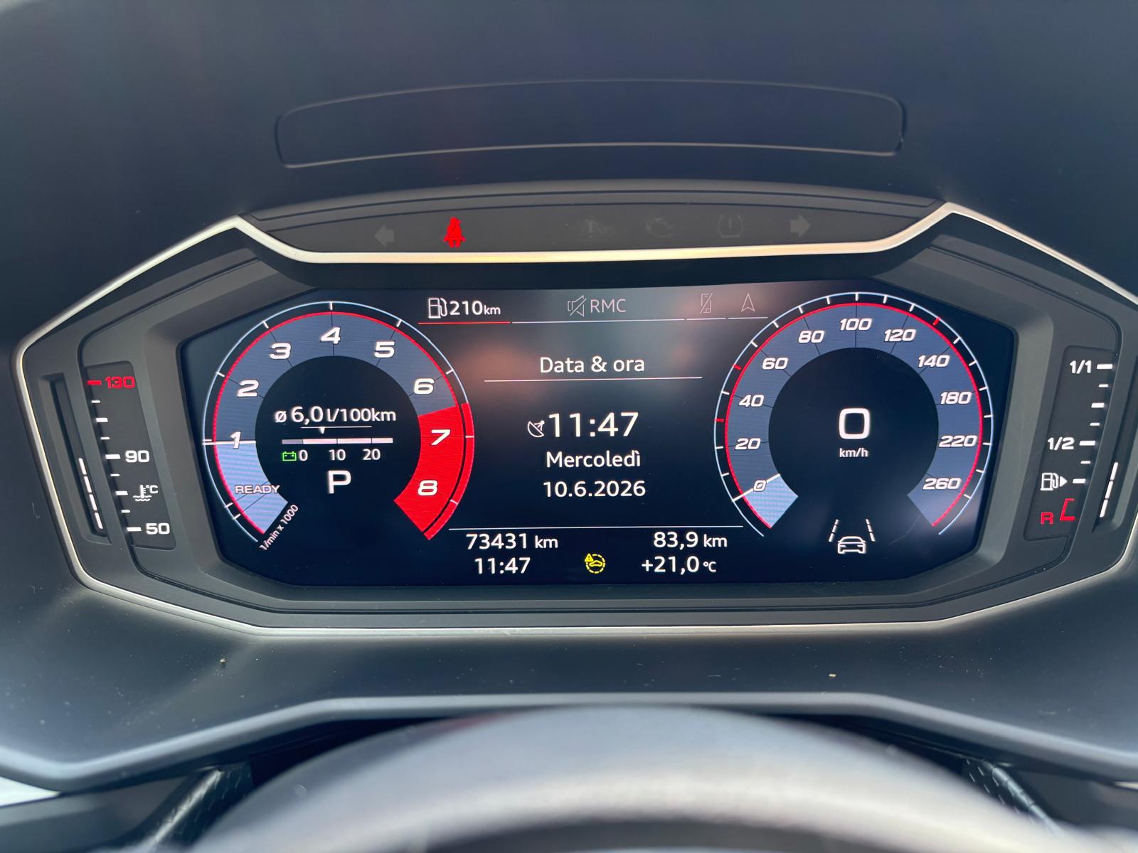 AUDI A1 Sportback 30 TFSI advanced Attraction S-tronic-image-6