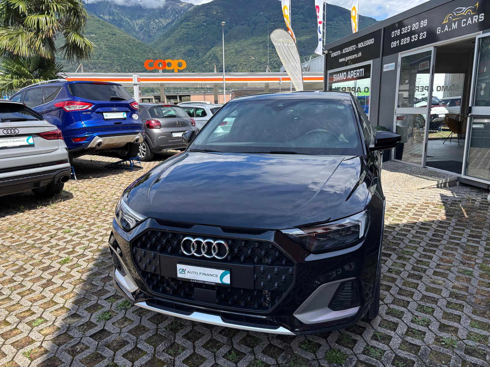 AUDI A1 Sportback 30 TFSI advanced Attraction S-tronic-image-0