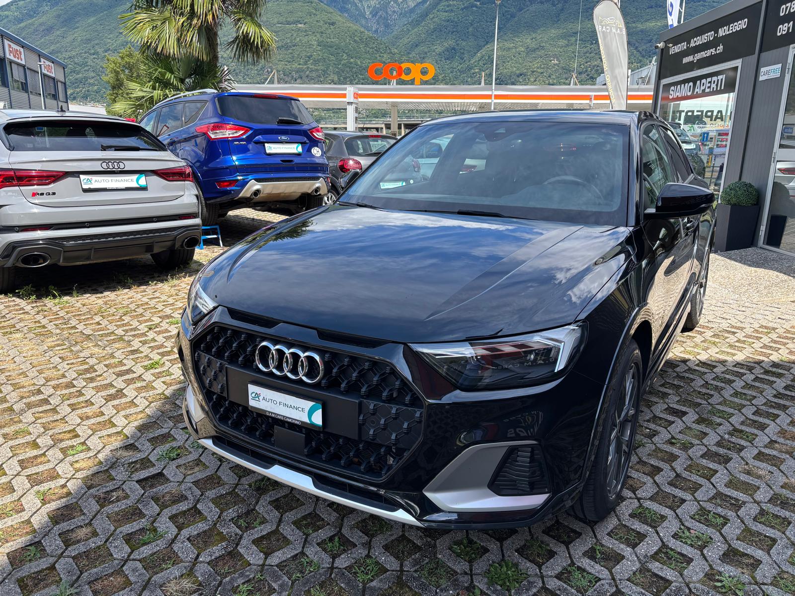 AUDI A1 Sportback 30 TFSI advanced Attraction S-tronic-image-4