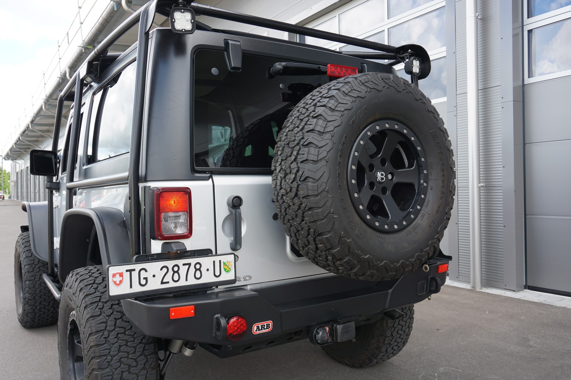 JEEP Wrangler 2.8 CRD Rubicon Automatic hardtop-image-12