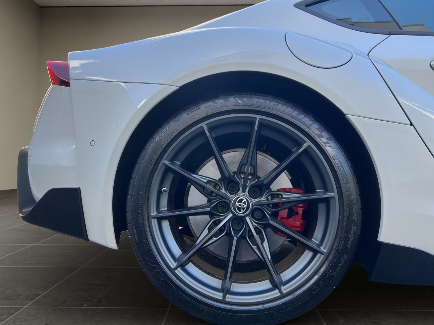 TOYOTA GR Supra 3.0 T Premium-image-24