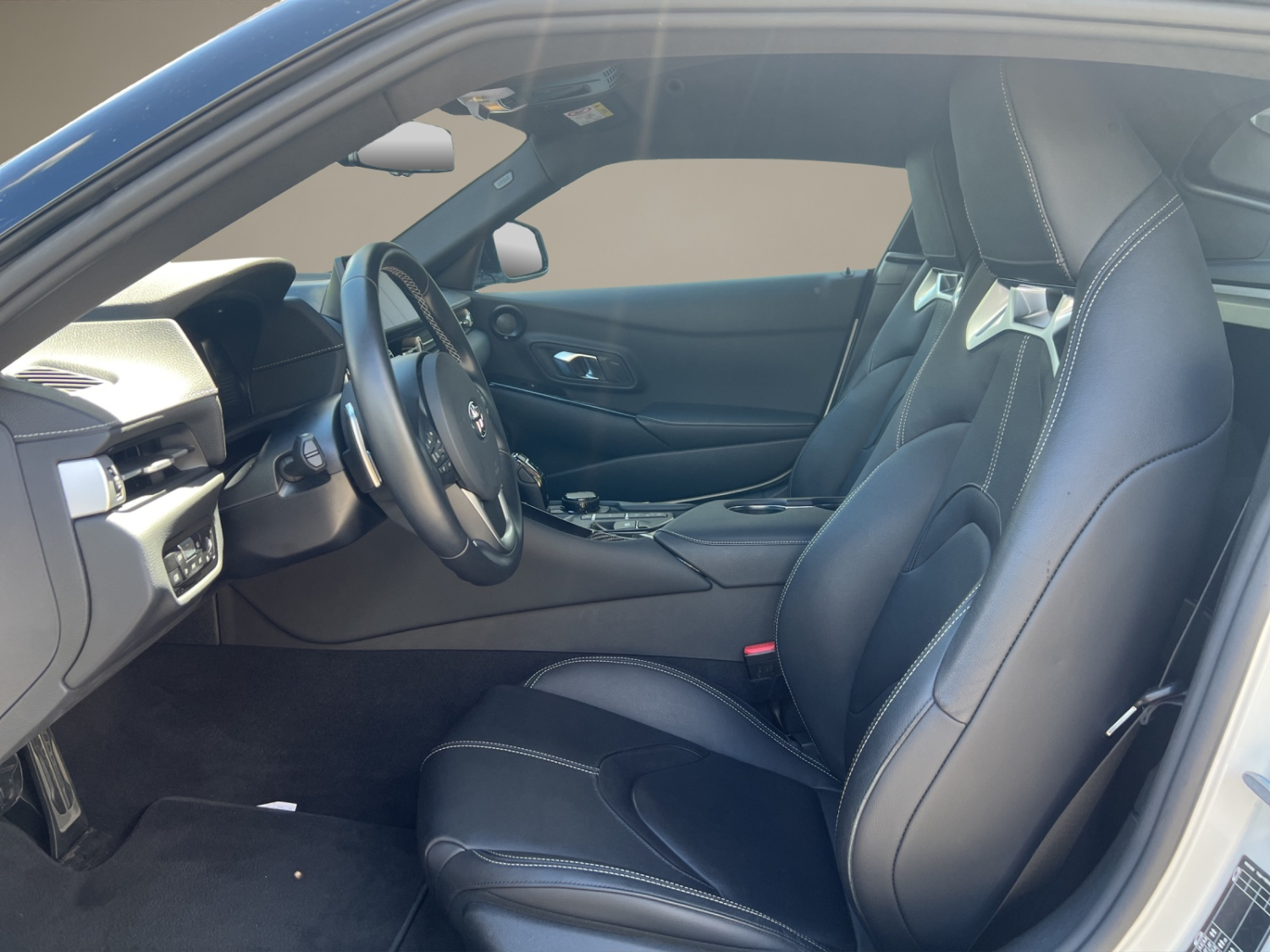 TOYOTA GR Supra 3.0 T Premium-image-8