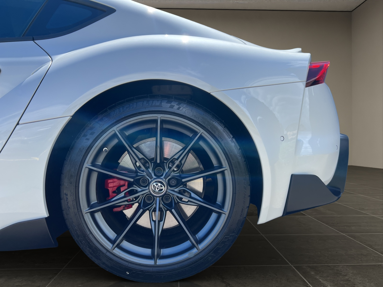 TOYOTA GR Supra 3.0 T Premium-image-23