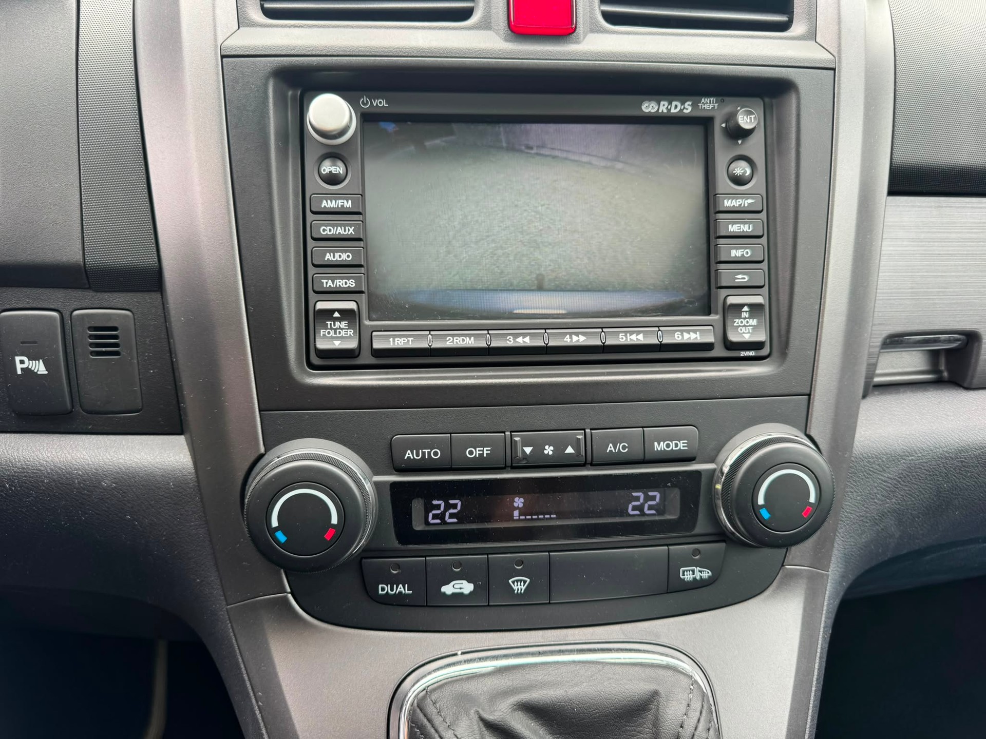 HONDA CR-V 2.0 4WD Comfort-image-11