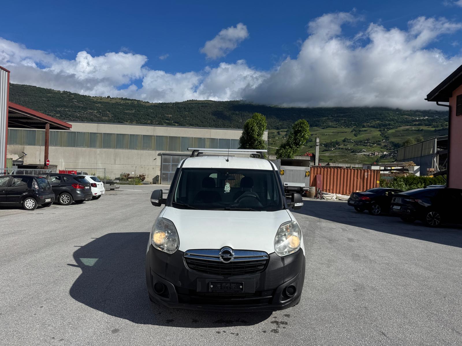 OPEL Combo 1.3 CDTI 2.2 L1H1-image-2