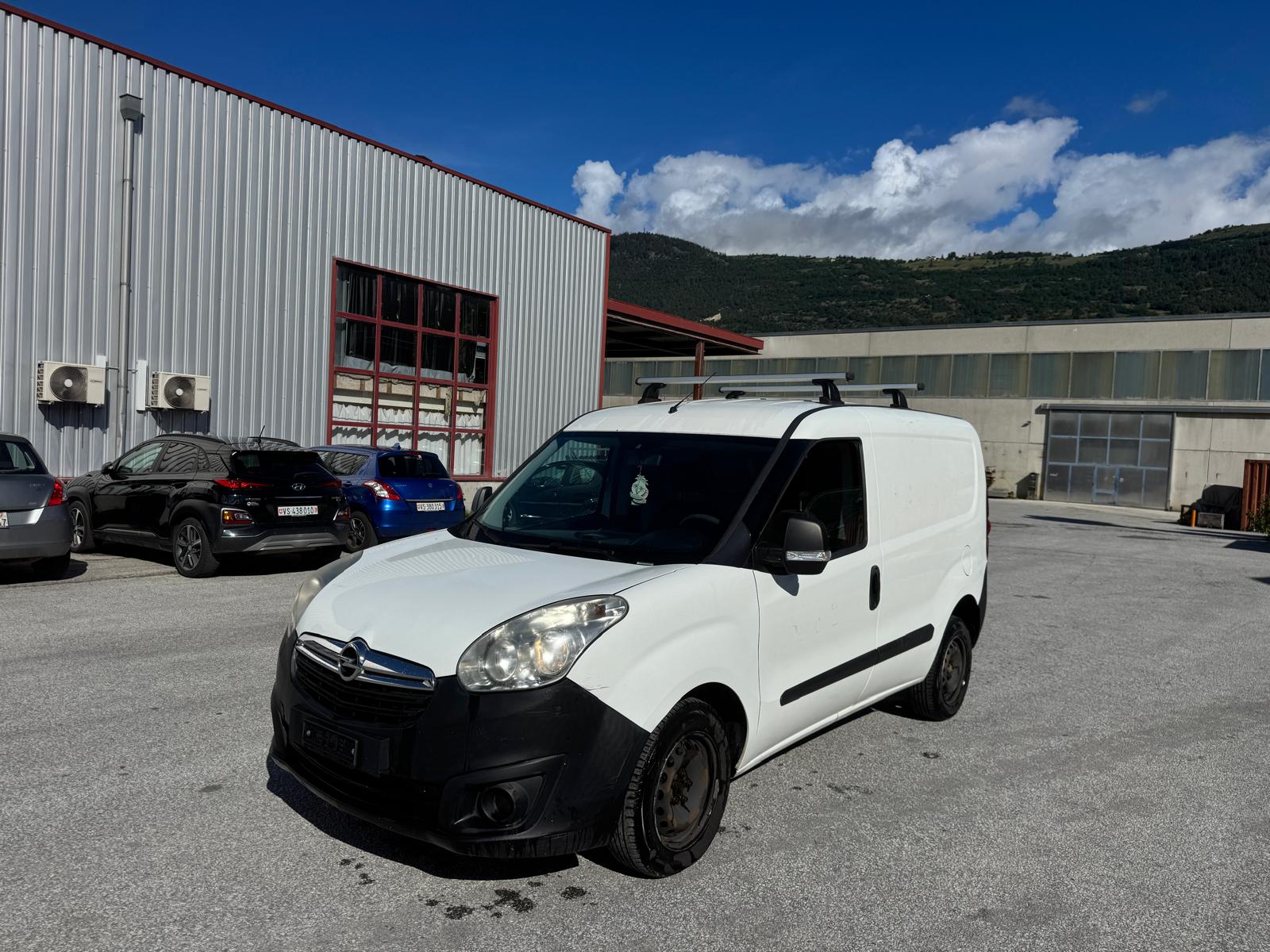 OPEL Combo 1.3 CDTI 2.2 L1H1-image-0