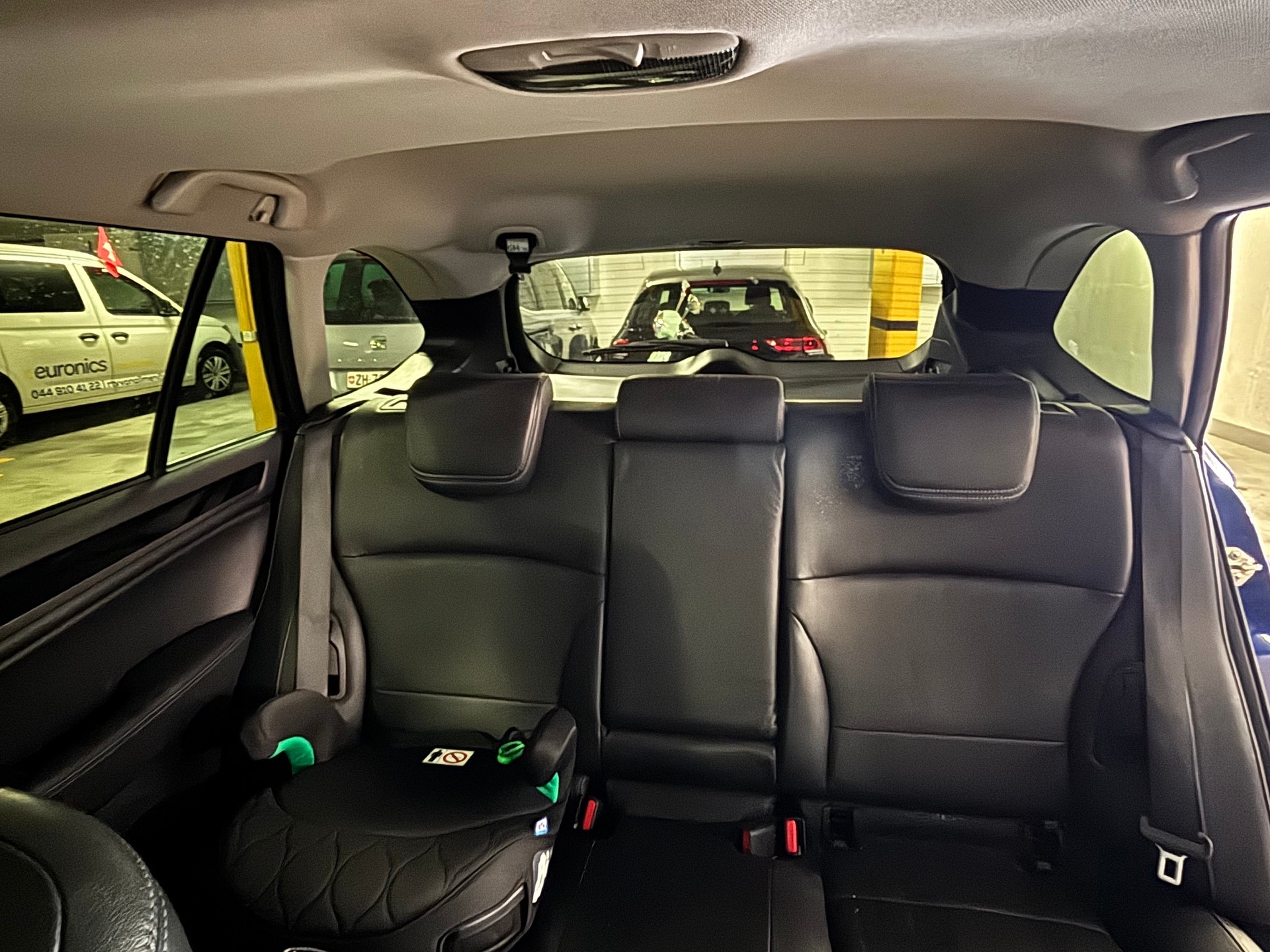 SUBARU 2.0 D Luxury-image-4