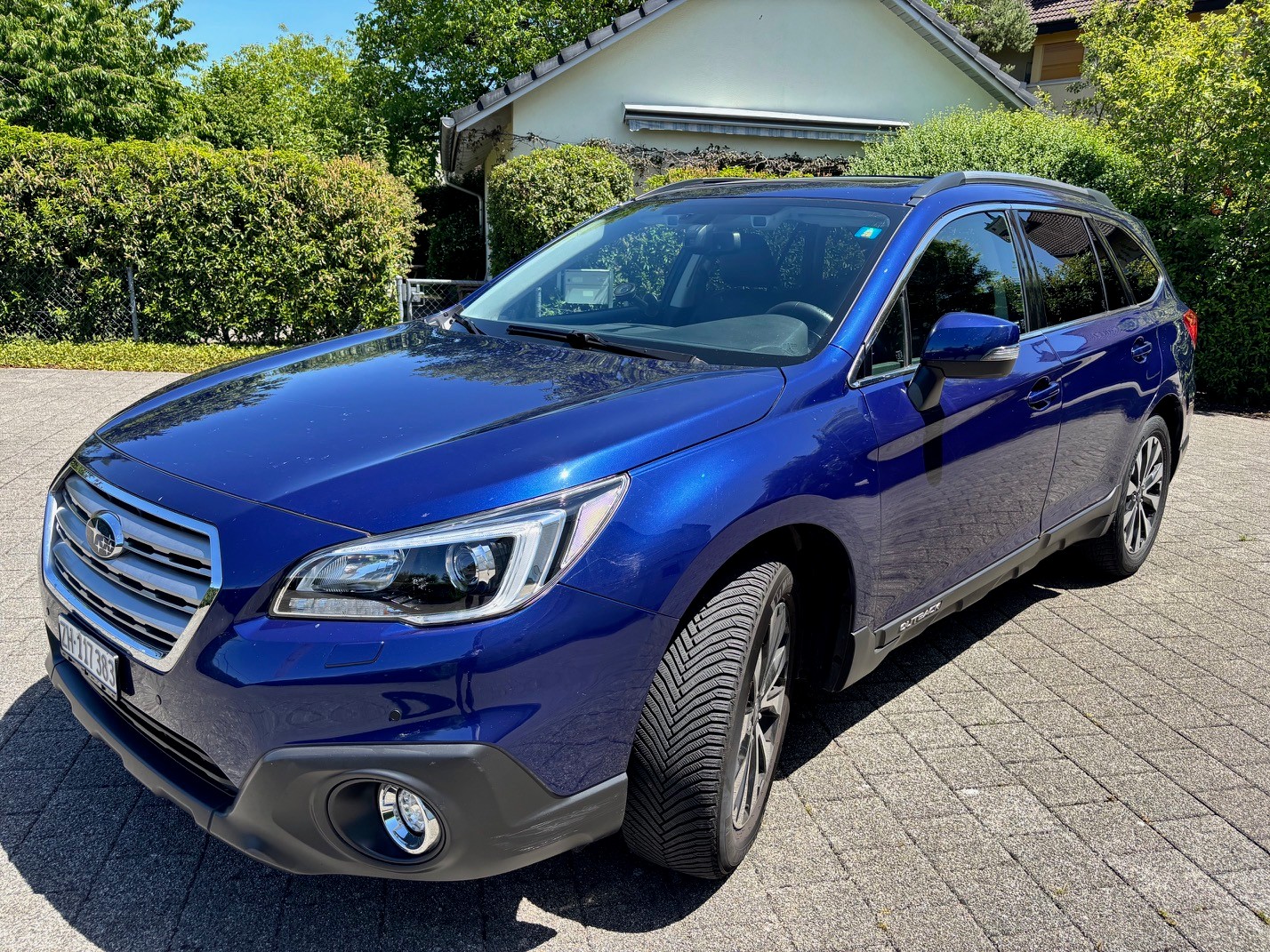 SUBARU 2.0 D Luxury-image-0