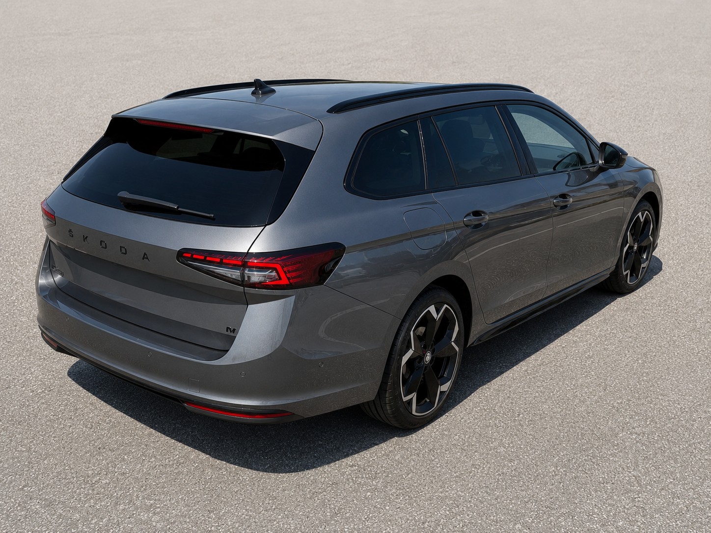SKODA Superb Combi 1.5 TSI PHEV Sportline DSG *TOP-Ausstattung * 5 Jahre Werks-Garantie-image-1