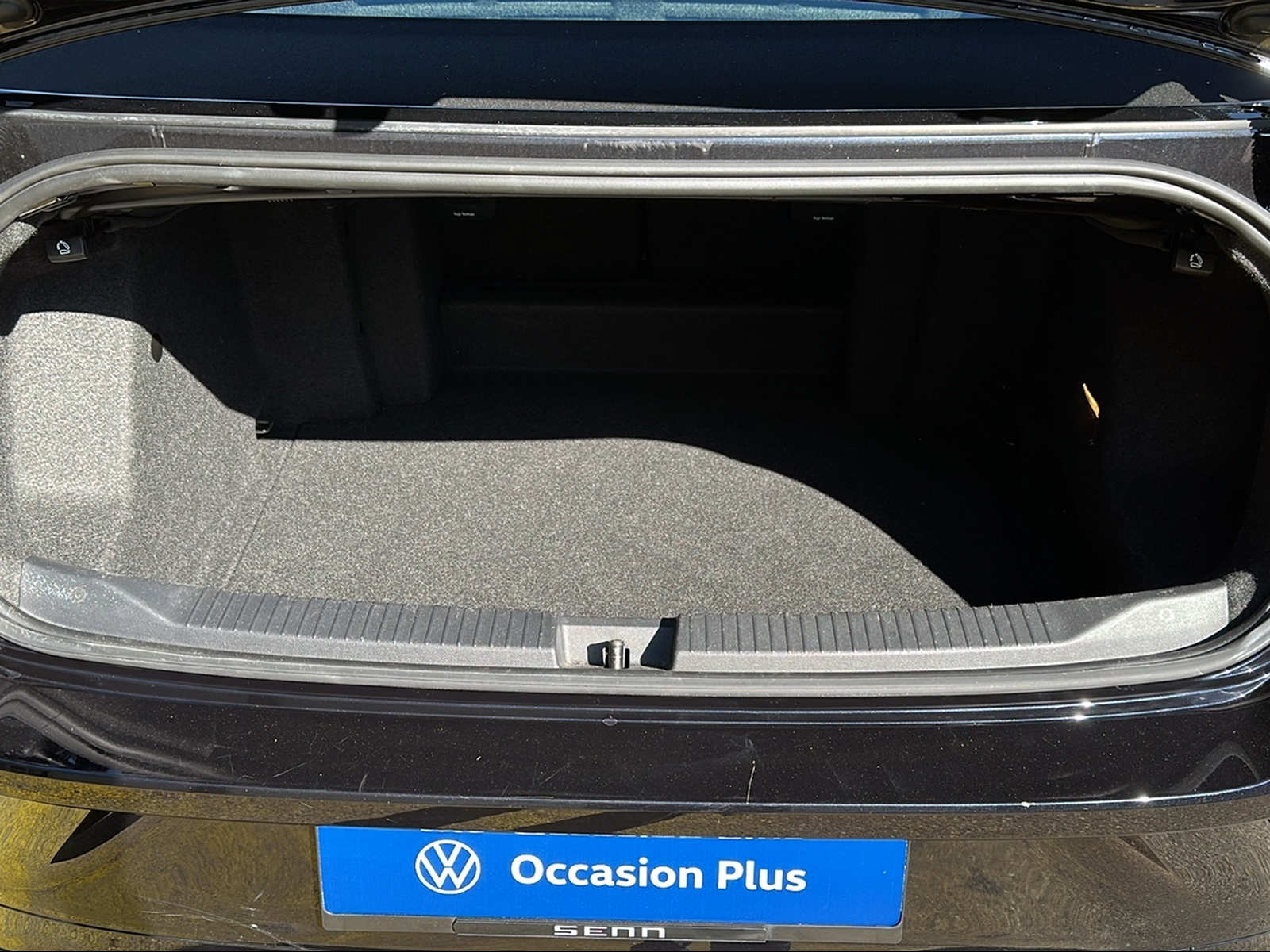 VW T-Roc Cabriolet 1.5 TSI EVO R-Line DSG-image-9