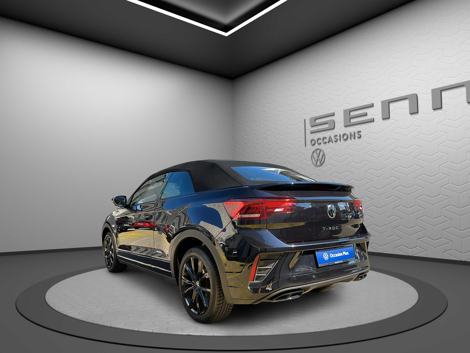 VW T-Roc Cabriolet 1.5 TSI EVO R-Line DSG-image-3