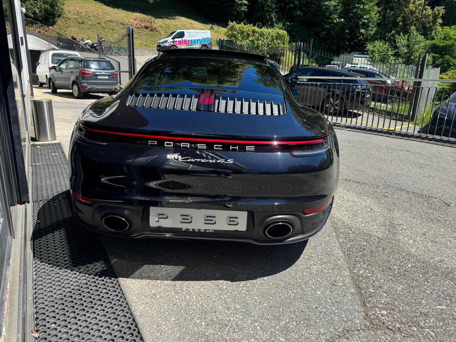 PORSCHE 911 Carrera 4S PDK-image-4