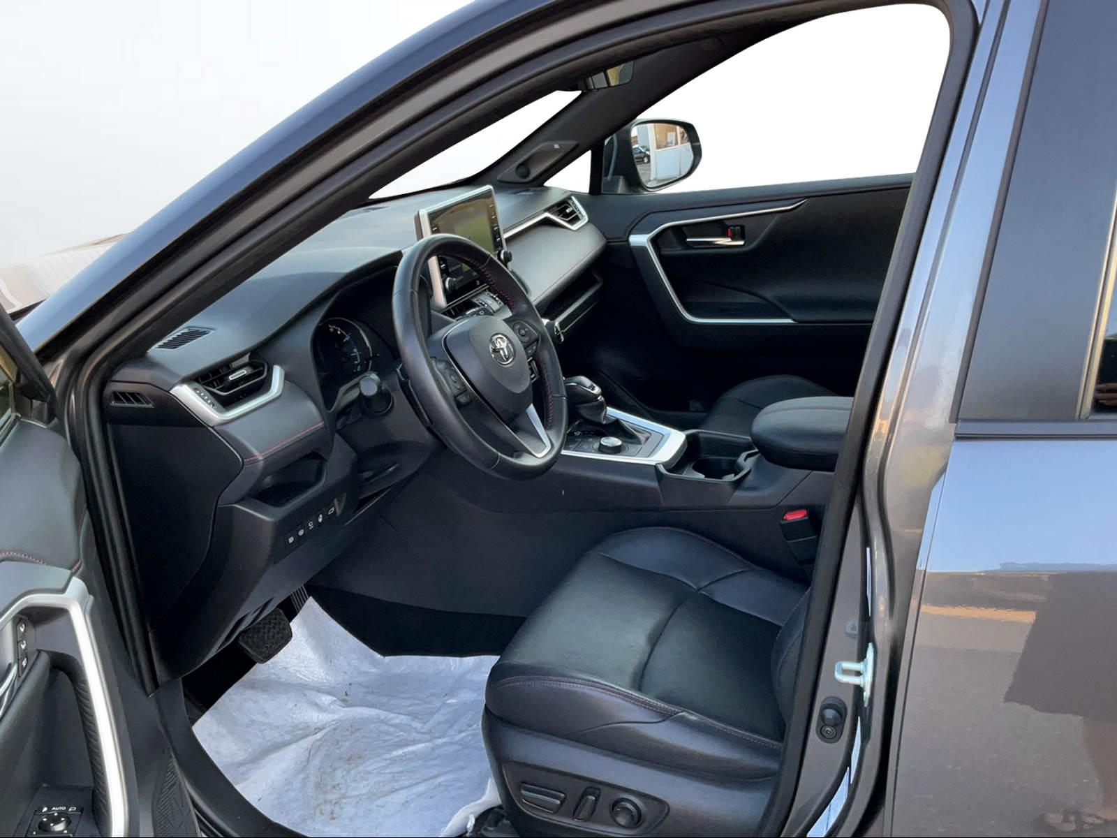 TOYOTA RAV4 2.5 Plug-In-Hybrid Platinum-image-6