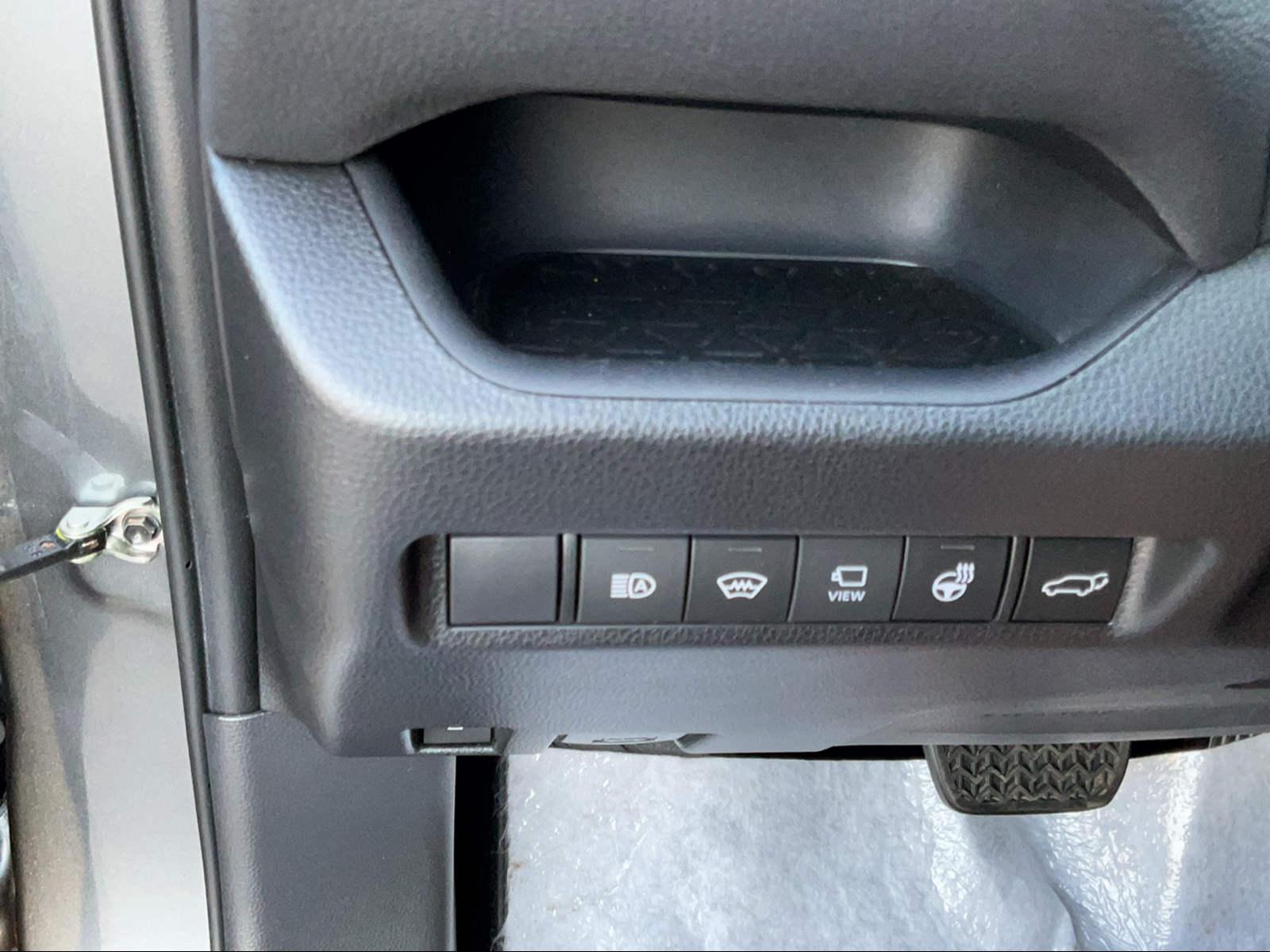 TOYOTA RAV4 2.5 Plug-In-Hybrid Platinum-image-4