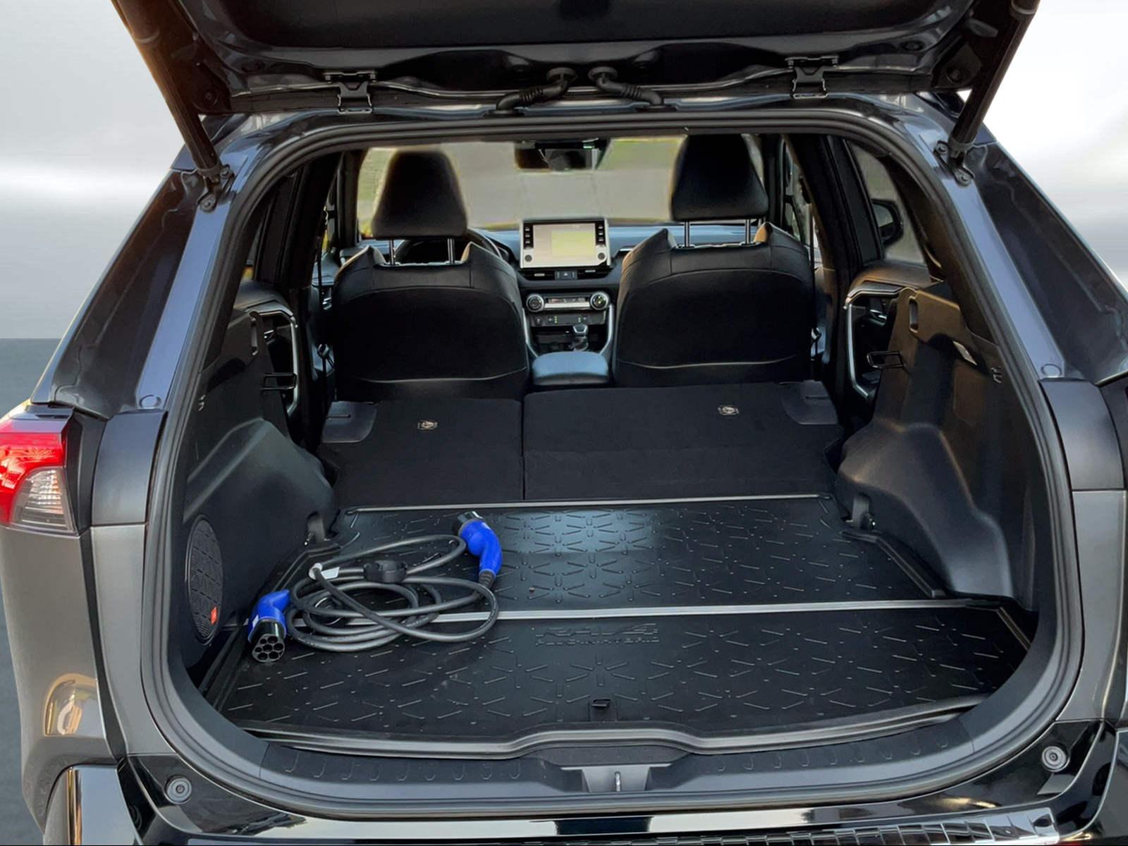 TOYOTA RAV4 2.5 Plug-In-Hybrid Platinum-image-11