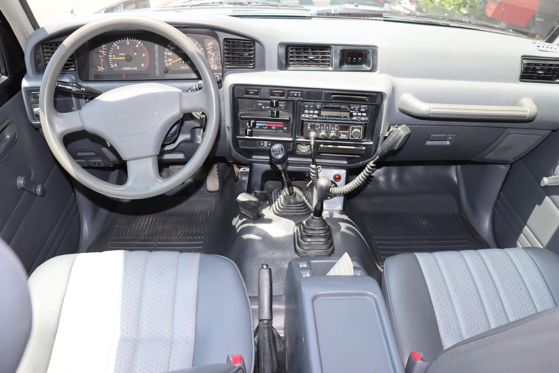 TOYOTA HDJ80 4.2 TDI Standard-image-12