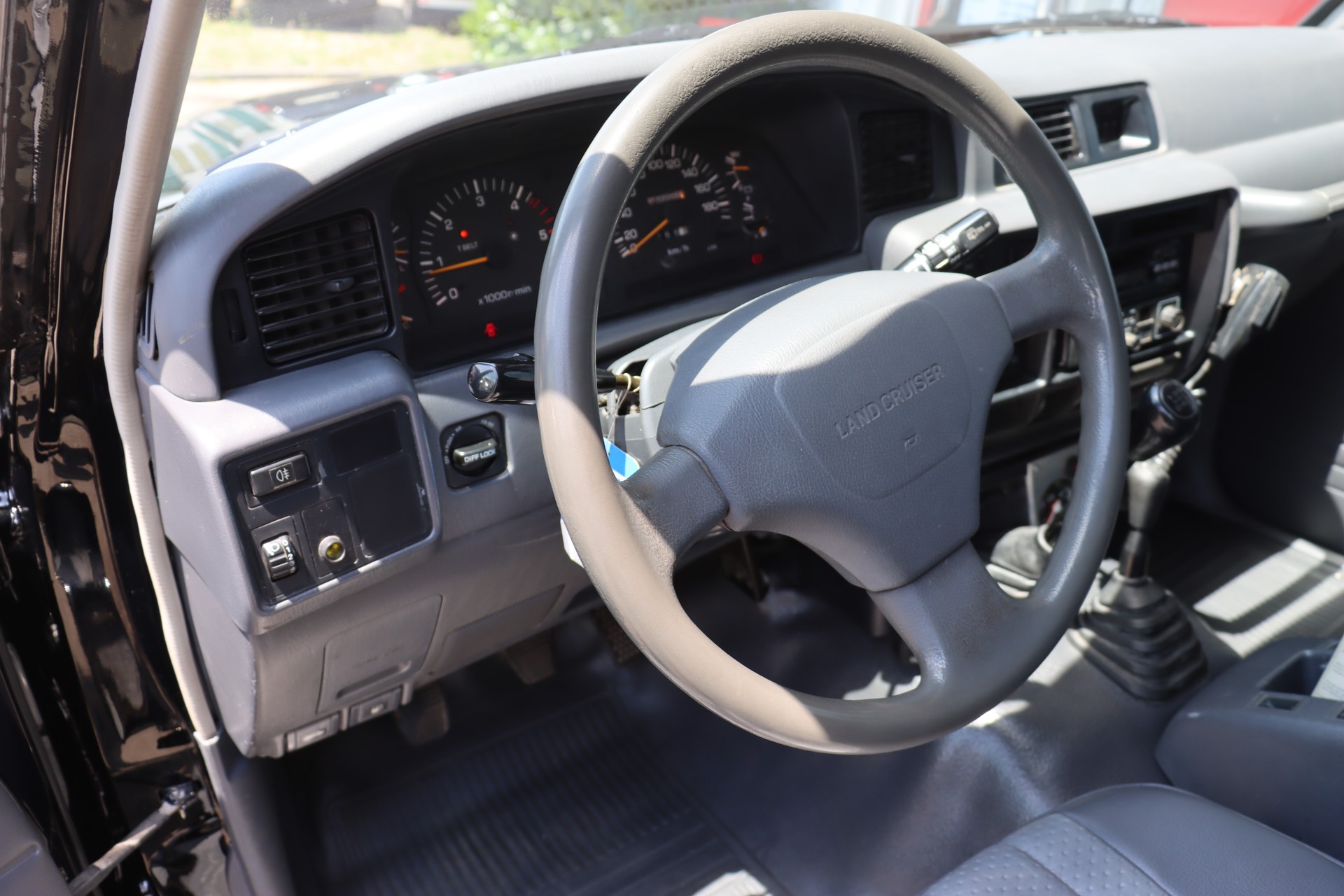 TOYOTA HDJ80 4.2 TDI Standard-image-15