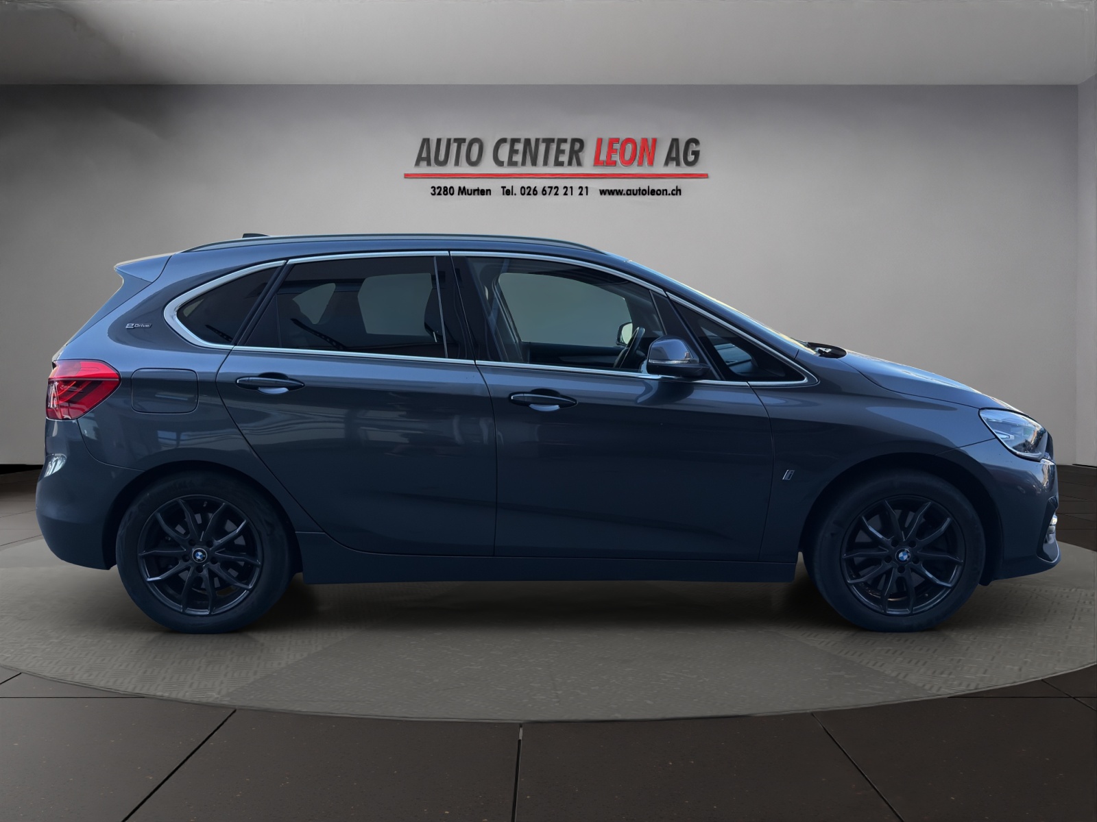 BMW 225xe iPerformance Active Tourer Steptronic Luxury Line-image-6