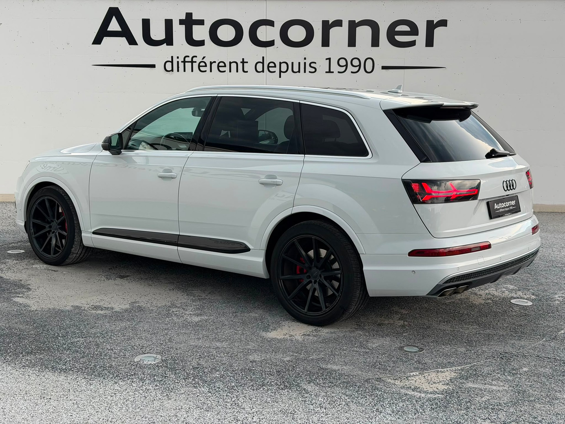 AUDI SQ7 4.0 TDI quattro tiptronic-image-5