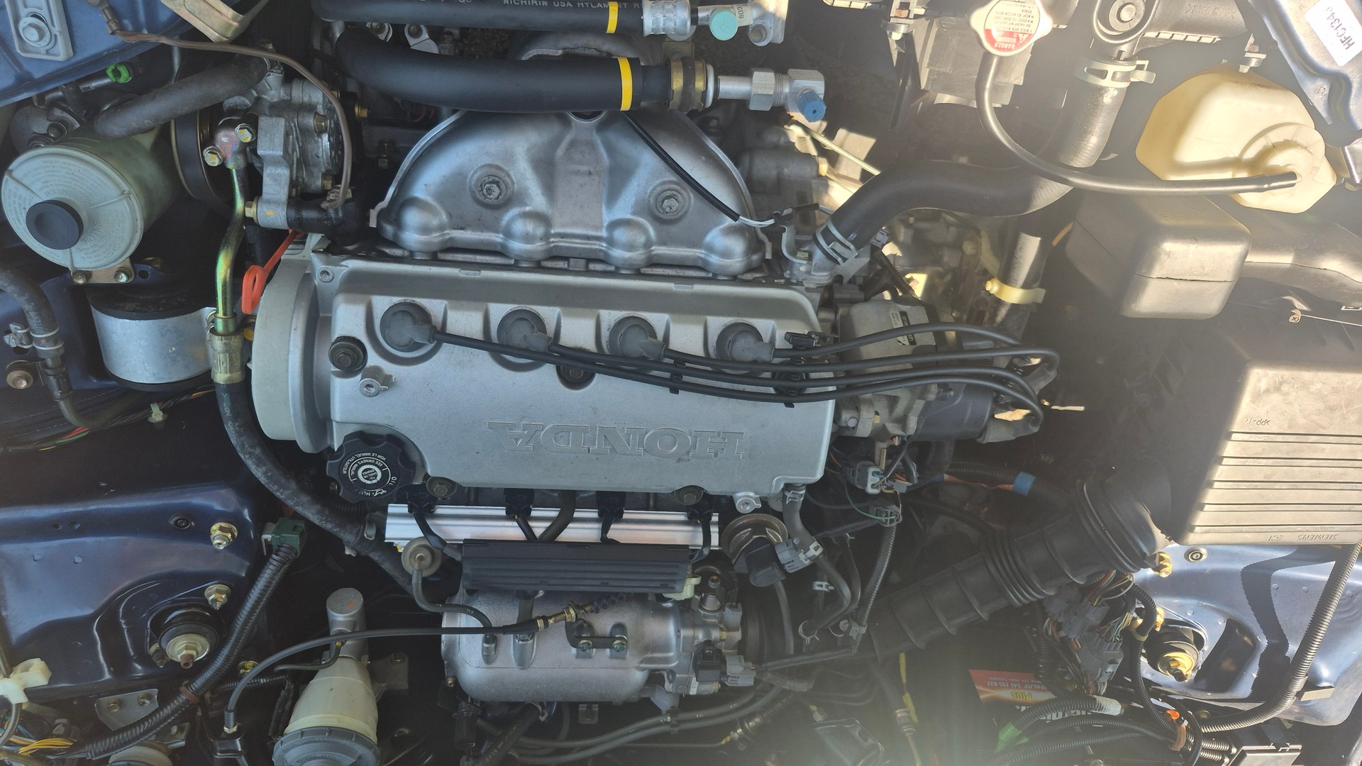 HONDA Civic 1.5i VTEC-image-12
