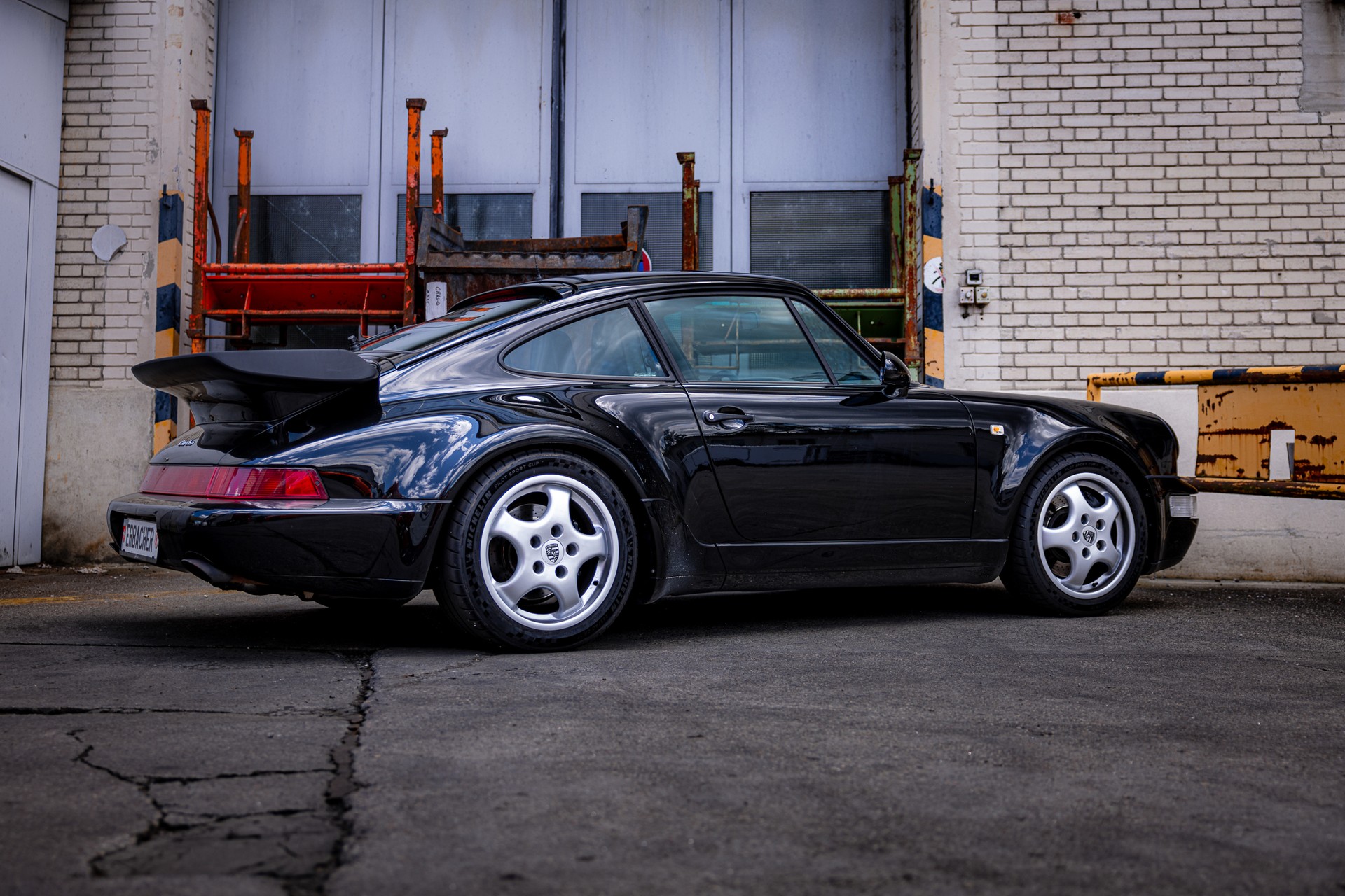 PORSCHE Turbo-image-10