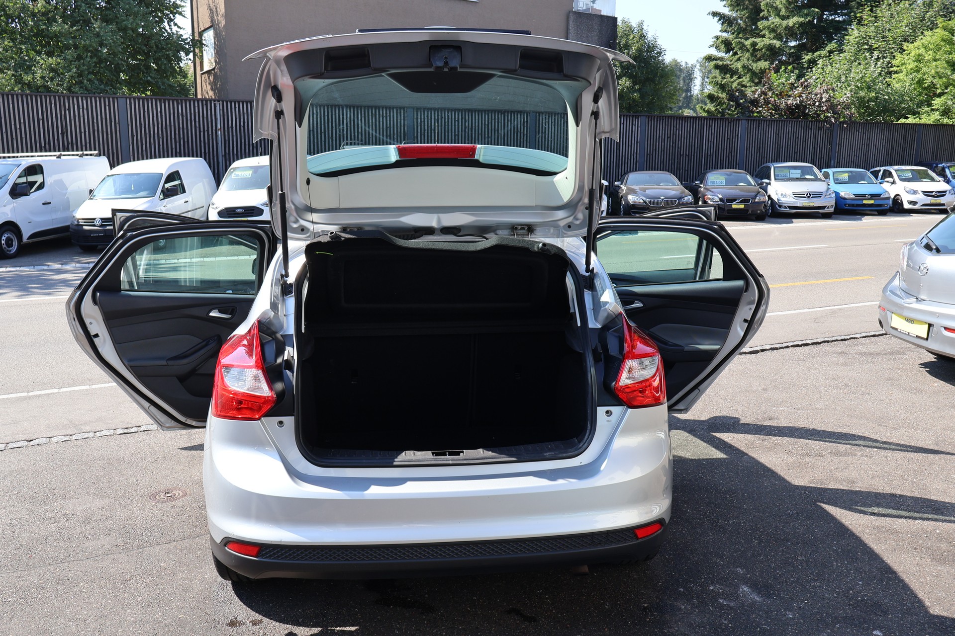 FORD Focus 1.6i VCT Trend-image-8